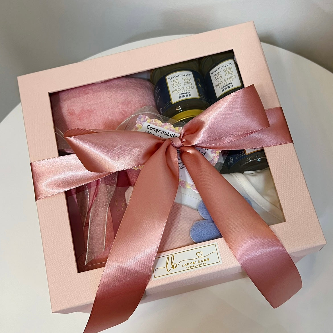 Classic Gift Box Mummy and Baby Ladyblooms Floral & Gifts