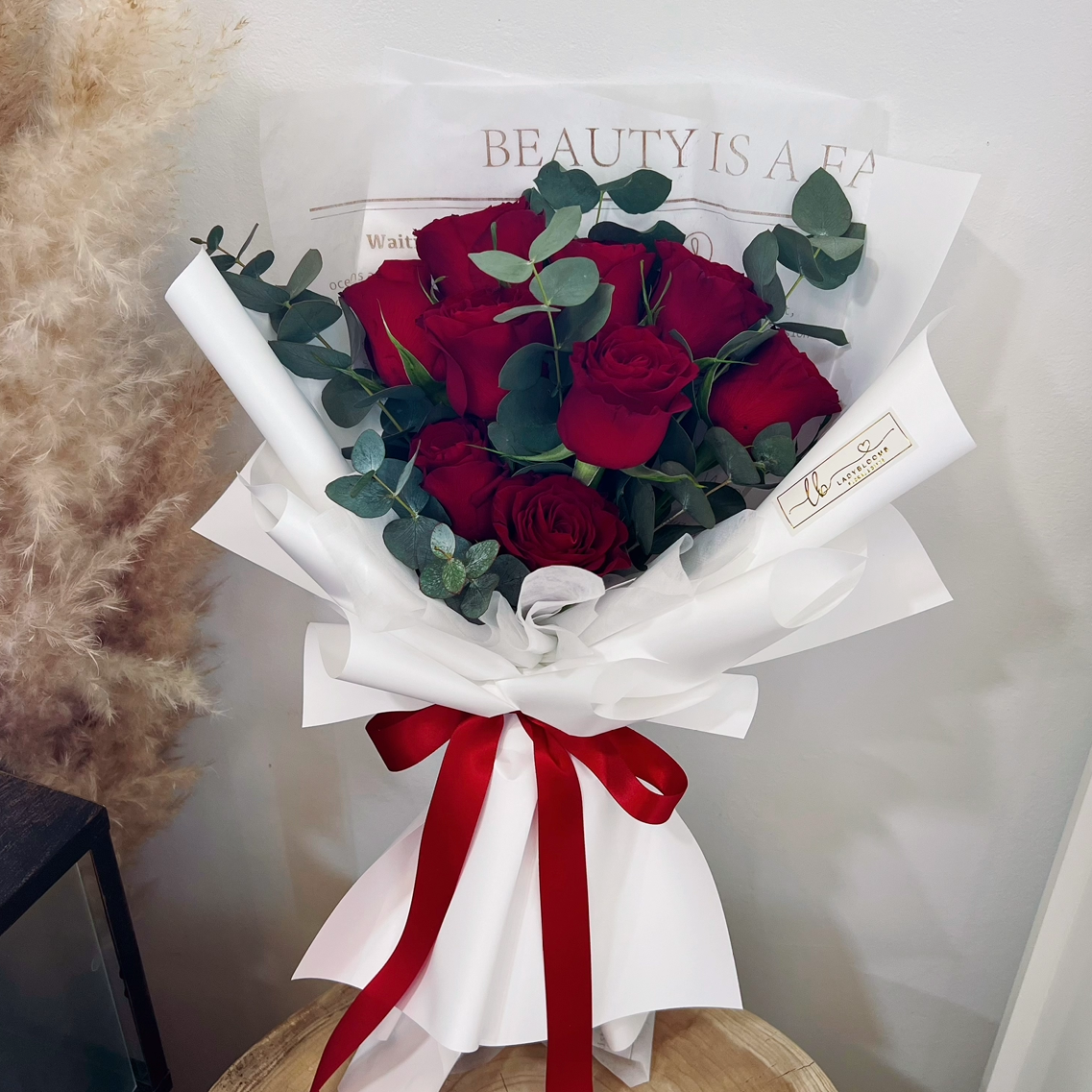 Love for a Special One - 9 Stalks Fresh Red Roses
