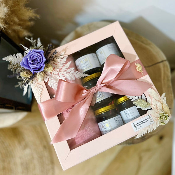 Baby & Mummy Gift Box - Towel & Tonics
