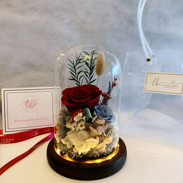 Glass Dome - Red Romance