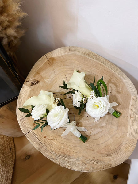 Fresh Flowers Boutonnière - Calla Lily
