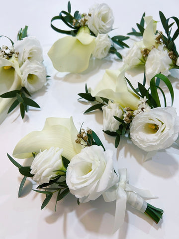Fresh Flowers Boutonnière - Calla Lily