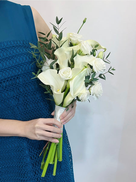 Bridal Bouquet - Calla Lily with Mini Eucalyptus