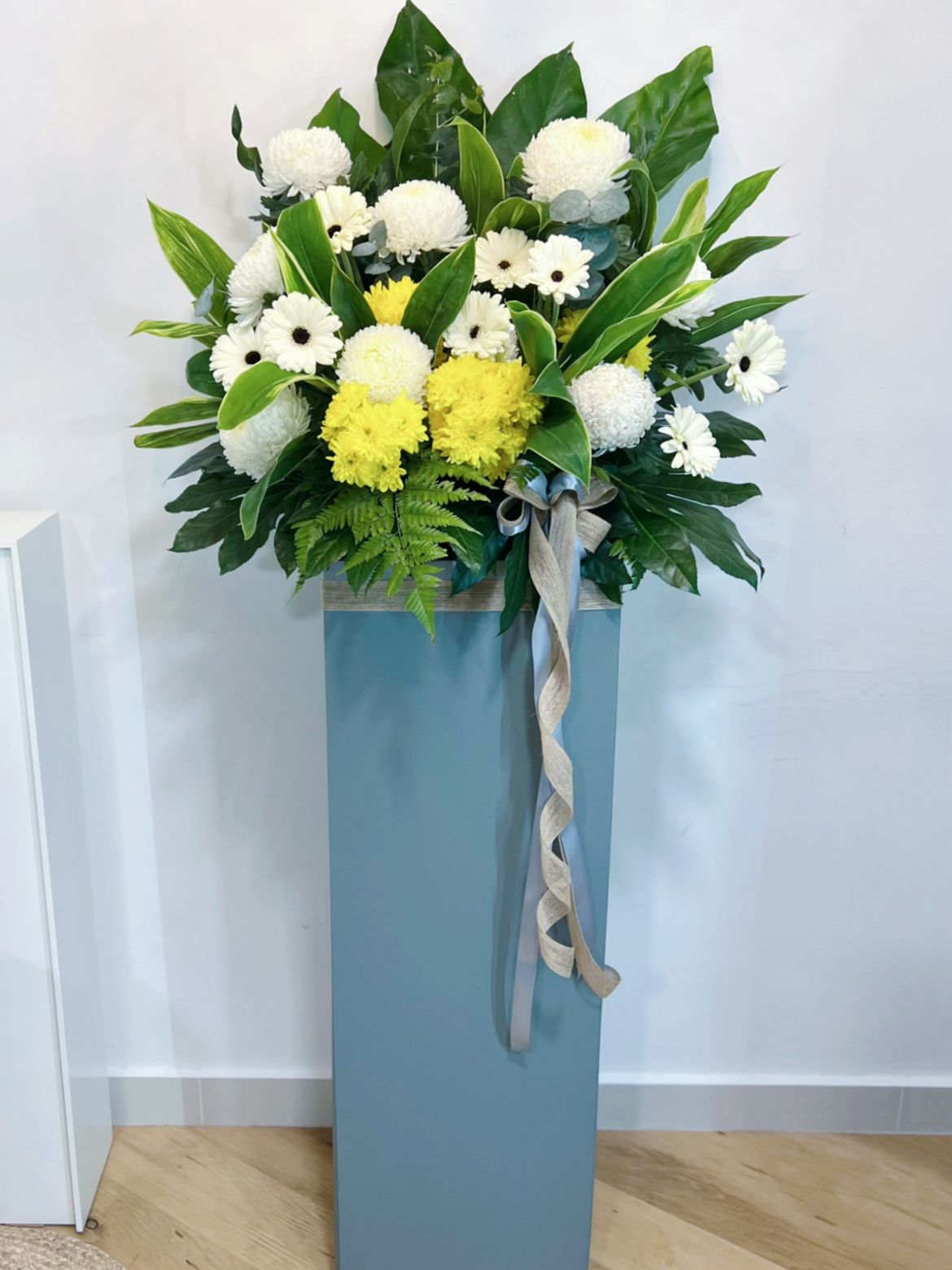 Condolence Floral Stand - Comfort and Peace
