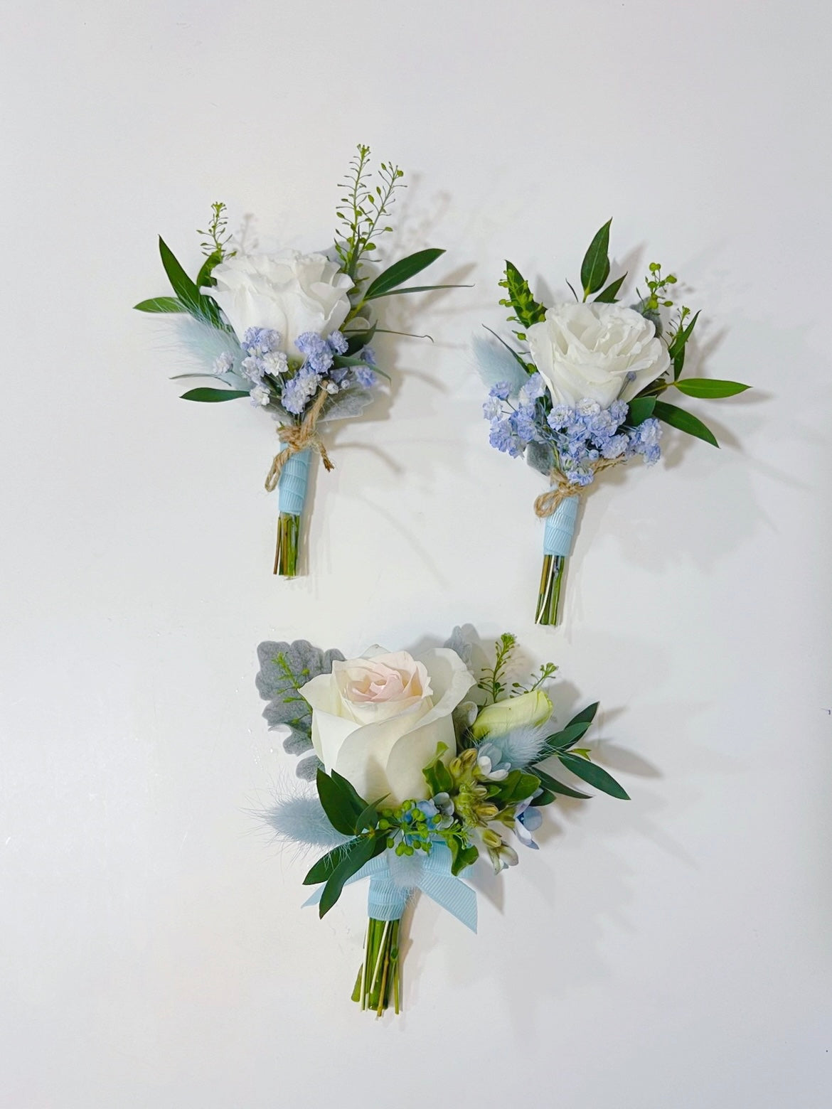 Fresh Flowers Boutonnière - Blue Oxypetalum
