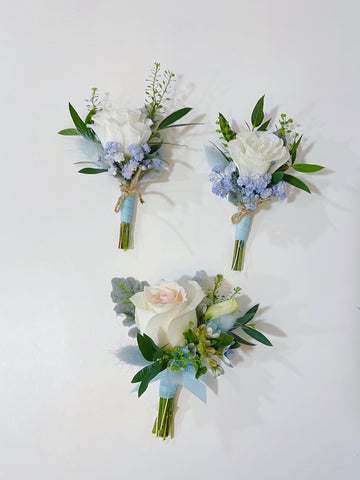 Fresh Flowers Boutonnière - Blue Oxypetalum