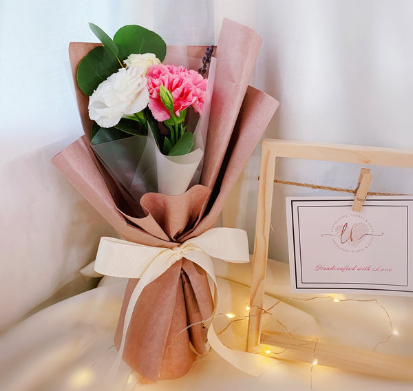 Carnation Bouquet - Single Stalk