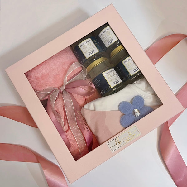 Classic Gift Box - Mummy and Baby
