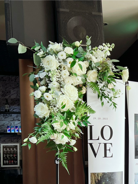 Wedding Venue Decoration - Photo Gallery Floral Arrangement