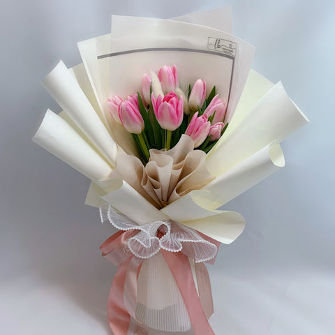 Classic Tulips Bouquet in Pink