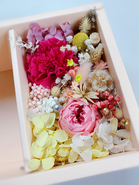 Mother's Day Special - Birds Nests Floral Gift Box