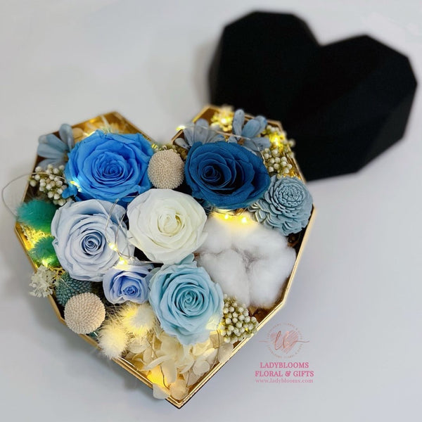 Preserved Roses in Heart