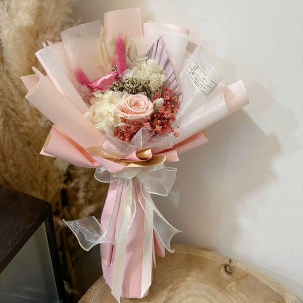 Preserved Flowers Bouquet - Sweetest Pink