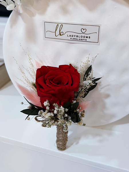 Preserved Flowers Boutonnière