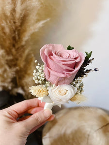 Preserved Flowers Boutonnière