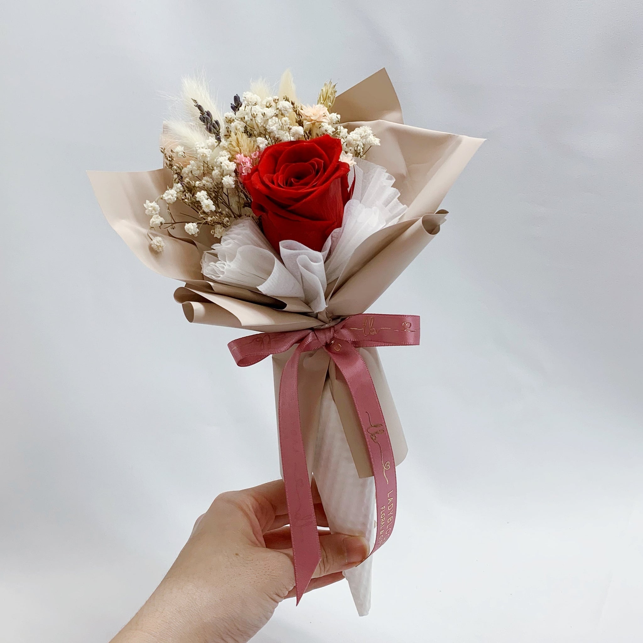Preserved Flowers Bouquet - Red Rose
