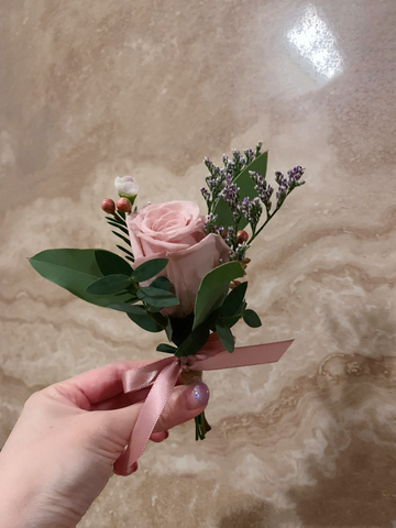 Preserved Flowers Boutonnière - Pink