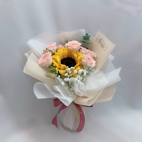 Fresh Sunflower with Roses Bouquet