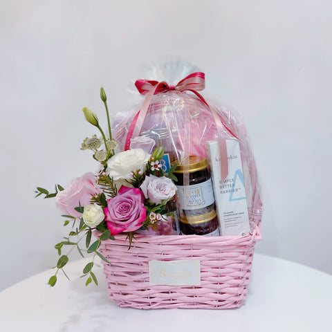 Floral Baby Hamper - Petite